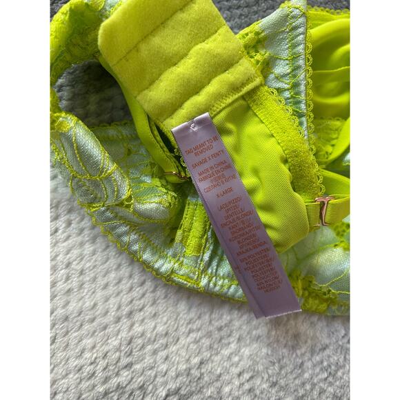 Savage X Fenty Perfect Poppies Lace Green Cross Back Unpadded Bralette XL - Picture 7 of 10